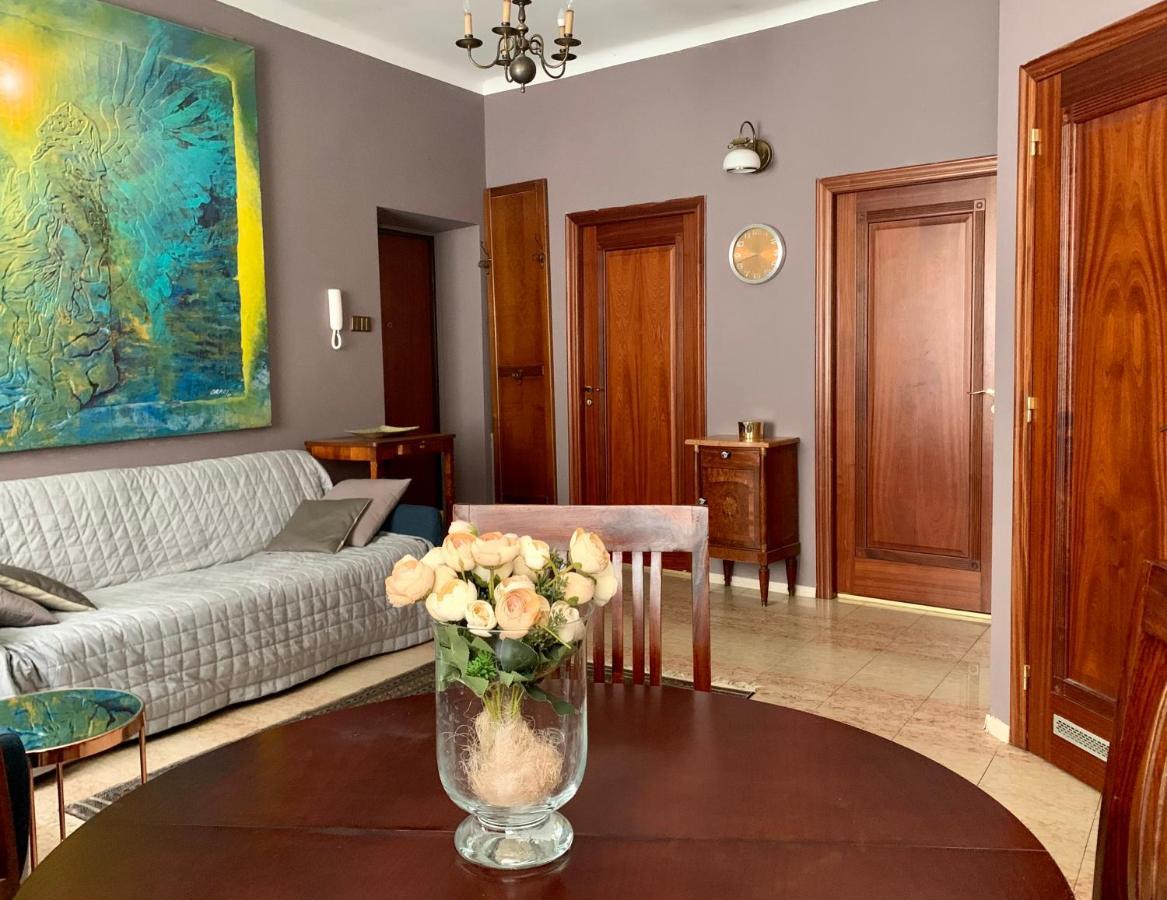 Beautiful And Charming Apartment In The Heart Of The Old Town Warschau Buitenkant foto